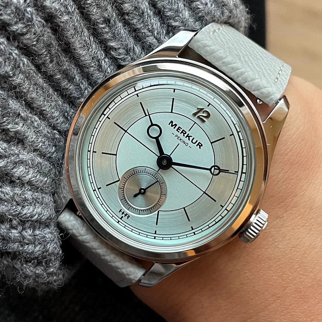 The New MERKUR Cross Line Sector Dial Green Retro Casual Watch for Men Business Series Manual Chorded Watch Relogio Metal
