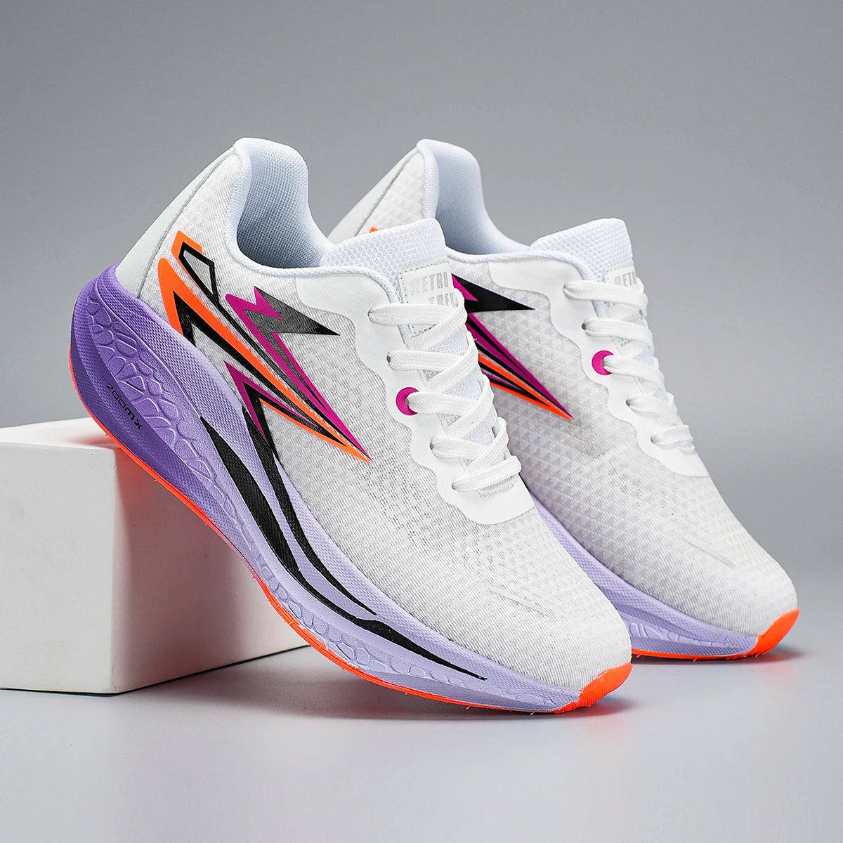 Mens Running Shoes 2025 New Breathe Mesh Cushioned Sneakers Fashion Outdoor Sports Casual Tennis Shoes for Men