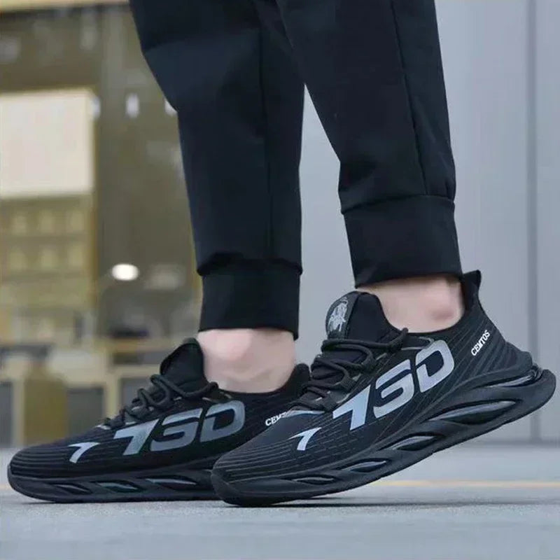 New Summer Men’s Breathable Mesh Running Shoes, Lightweight Sports Sneakers, Trendy Brand