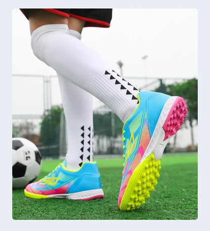 New Men Soccer Shoes Unisex Sneakers Hot Sale Football Boots Professional High-quality Futsal Ultralight Women TF/FG Cleats