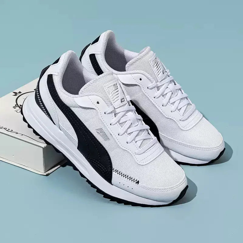 PUMA Baskets de course décontractées rétro légères en maille respirante blanches et noires antidérapantes 397432-05