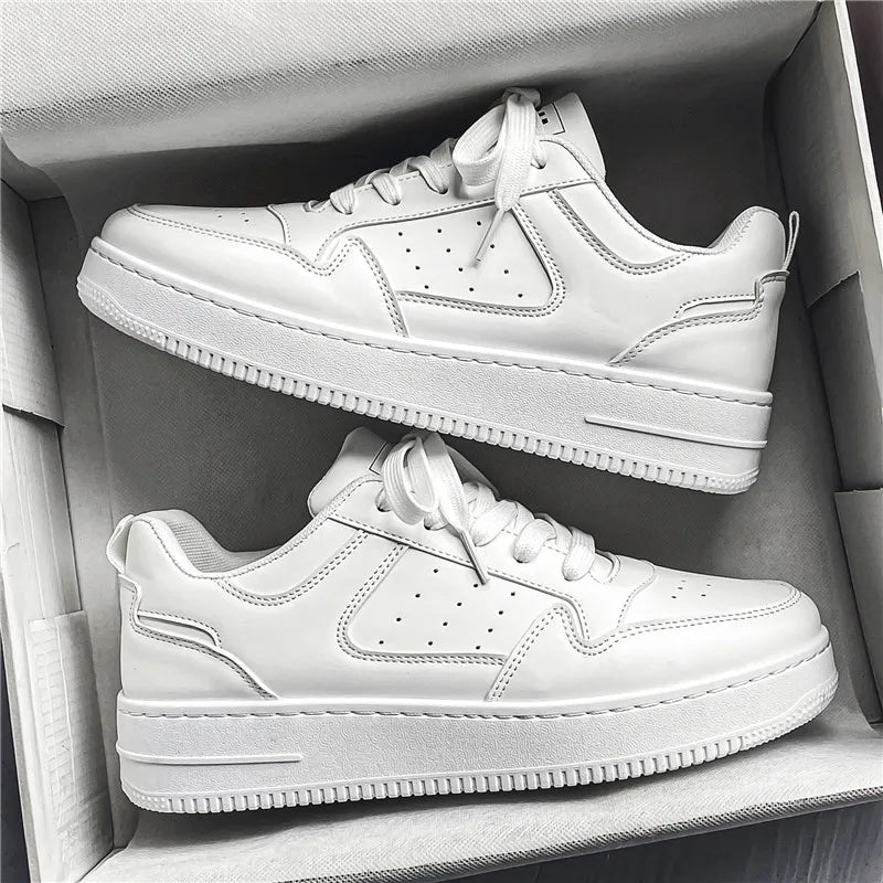Chaussures pour hommes printemps-été, nouvelles baskets respirantes, chaussures blanches tendance et polyvalentes à semelle épaisse pour hommes, chaussures de sport et décontractées