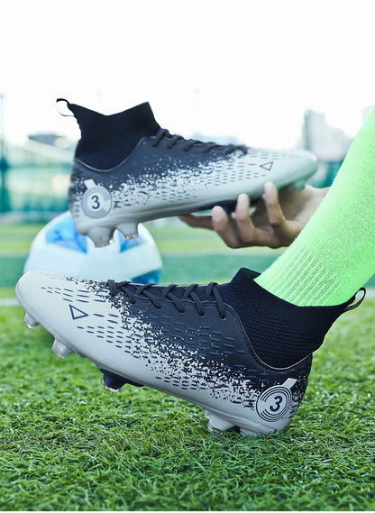 Teenage Adult Football Shoes New Fashion Large Size Sneaker Outdoor Professional Competition Training Football Footwear 31-48