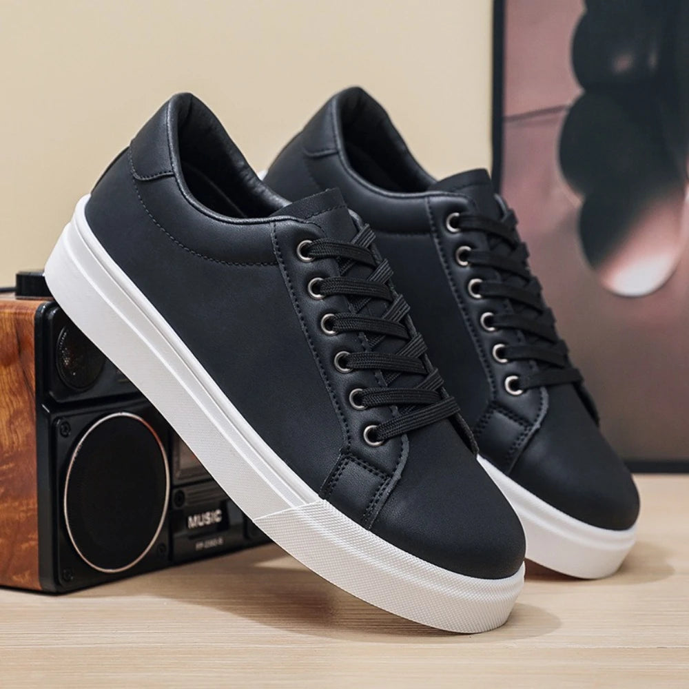 Nejprodávanější módní pánské boty na skateboard, trendy bílé boty, studentské sportovní a volnočasové boty, univerzální pánské boty