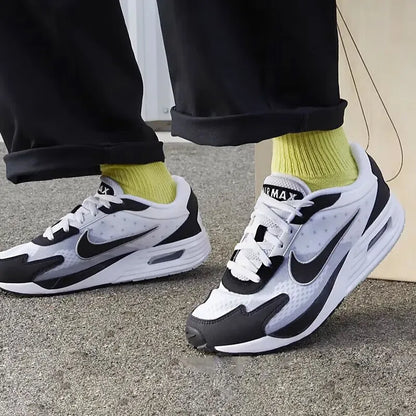Nike Rear-Cushioning Visible Air Cushion Soft-Soled Outdoor Men's Running Shoes, New Lightweight and Comfortable Everyday Walking and Sports Running Shoes, Air Max Solo Series Fashionable Black and White Panda Color Versatile