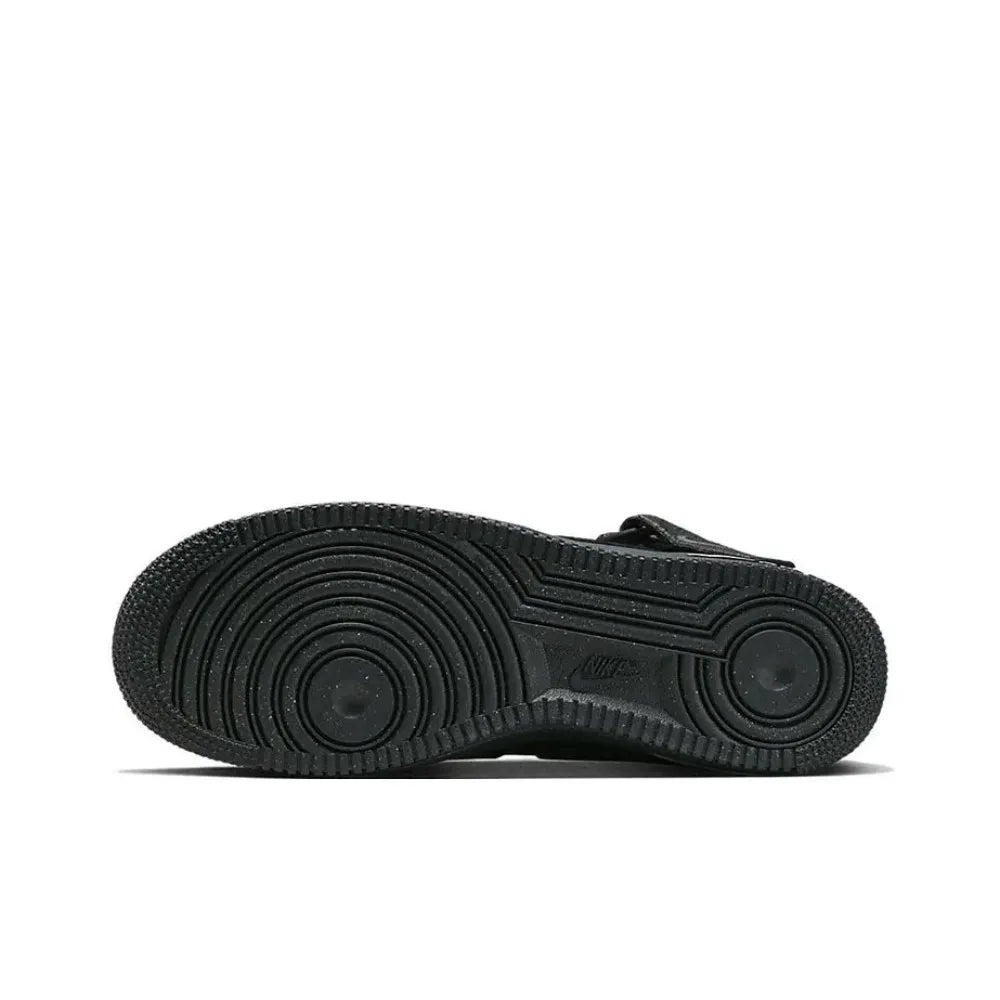Унисекс кецове Nike Air Force 1 Mid - опора за глезена, класически омекотен комфорт и издръжливост за целодневно носене DQ7666-001