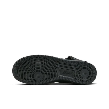 Унисекс кецове Nike Air Force 1 Mid - опора за глезена, класически омекотен комфорт и издръжливост за целодневно носене DQ7666-001