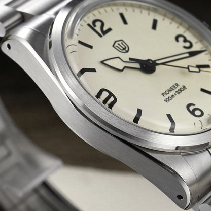 Watchdives WD1960S V2 36.5mm Quartz Watch VH31 Sweep Seconds Vintage Style Sapphire Crystal BGW9 Lume 100M Waterproof Steel