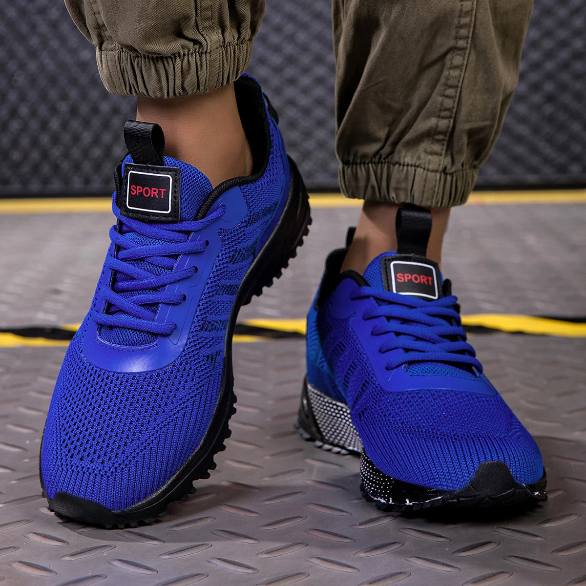 Men Running Shoes Lightweight Breathable Jogging Sport Shoes Male Lace-up Fashion Comfort Non-slip Casual Sneakers Man