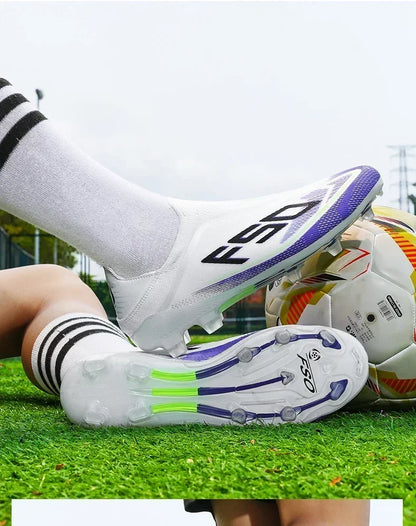 Nouvelles chaussures de football pour hommes, baskets de match, crampons de gazon antidérapants de haute qualité, chaussures de football d'extérieur pour garçons, chaussures de football montantes légères