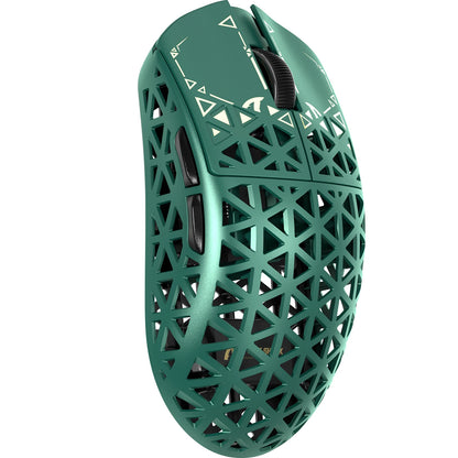 Bezdrátová herní myš ATTACK SHARK R5 Ultra Carbon Fiber, herní senzor PixArt PAW3950MAX, 42000DPI, 8000Hz, MCU Nordic 52840