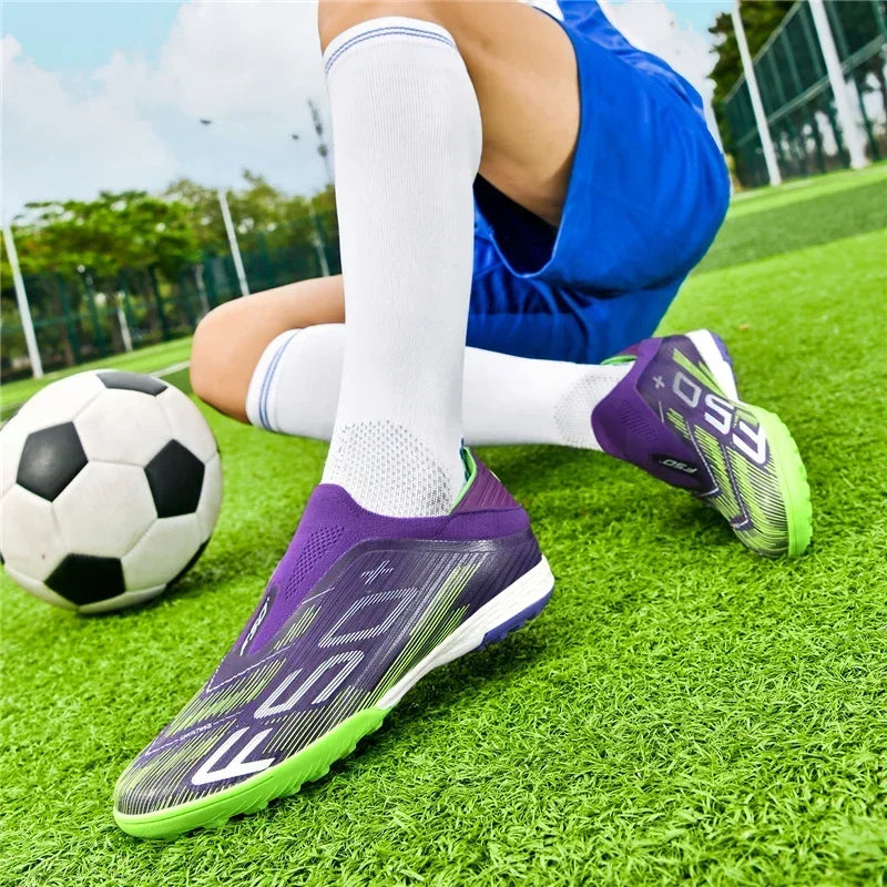 Nouvelles chaussures de football pour hommes, chaussures de match en extérieur, baskets de soccer, chaussures montantes de haute qualité, crampons antidérapants pour futsal et terrain synthétique, meilleures ventes