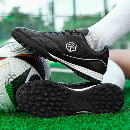 Men Long Spike Football Soccer Boots Outdoor Male Gym Training Sneakers Big Size Black White for Teenager Sports