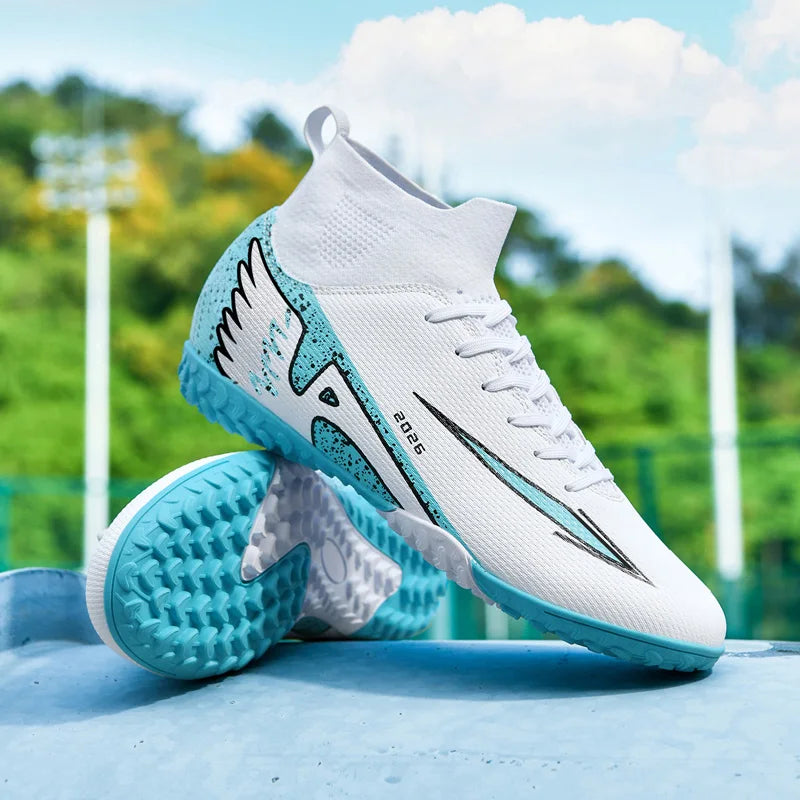 New Men’s Soccer Shoes High-Quality Indoor Football Boots Sports Shoes Futsal High Ankle Non-Slip Outdoor Ultralight Non-Slip