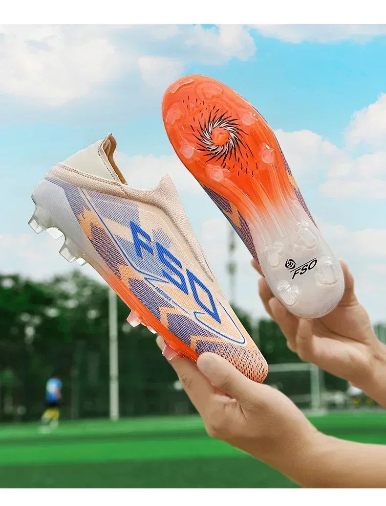 Nouvelles chaussures de football pour hommes, mi-hautes, légères, très vendues, pour l'entraînement sur herbe, antidérapantes, crampons de haute qualité pour l'extérieur.