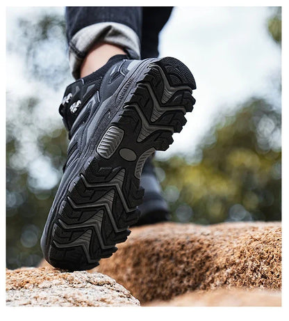 Chaussures de randonnée unisexes imperméables pour hommes et femmes, chaussures d'escalade respirantes et confortables pour l'extérieur, 2024