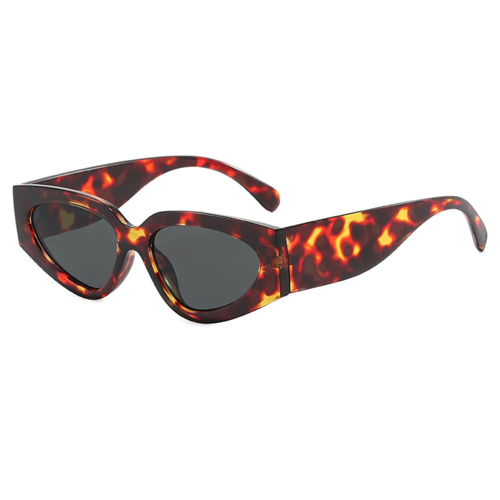 Steampunk Cat Eye Sunglasses Women Men Black-white Frames Trendy Sun Glasses Fashion Retro Vintage Accessories Shades Eyewear