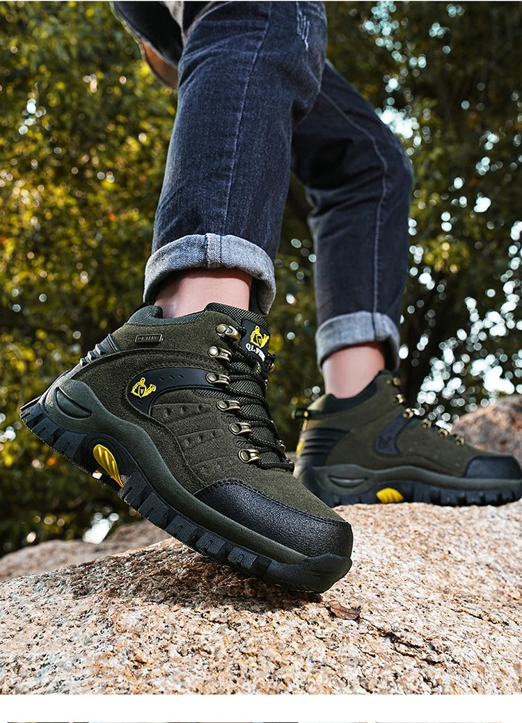 Outdoor Waterproof Hiking Boots Men's Women's Spring And Autumn Hiking Wear-resistant Mountain Sports Boots Hunting Sports Shoes