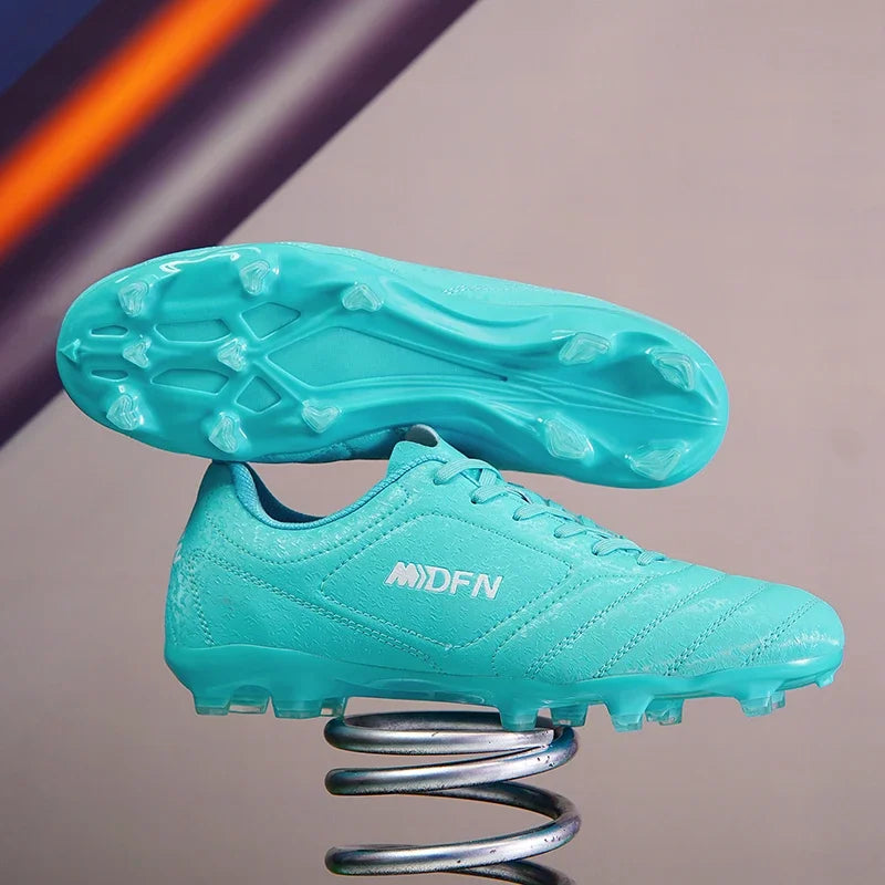 New Men Football Boots Match Professional Sneakers Non-slip Soccer Shoes Outdoor Drop Shipping Unisex Training Sport Futsal