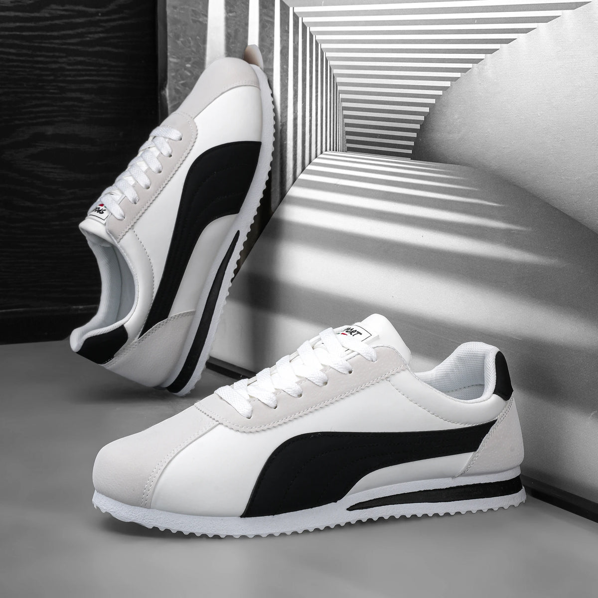 Men's casual business sneakers, outdoor all-season versatile sneakers for men