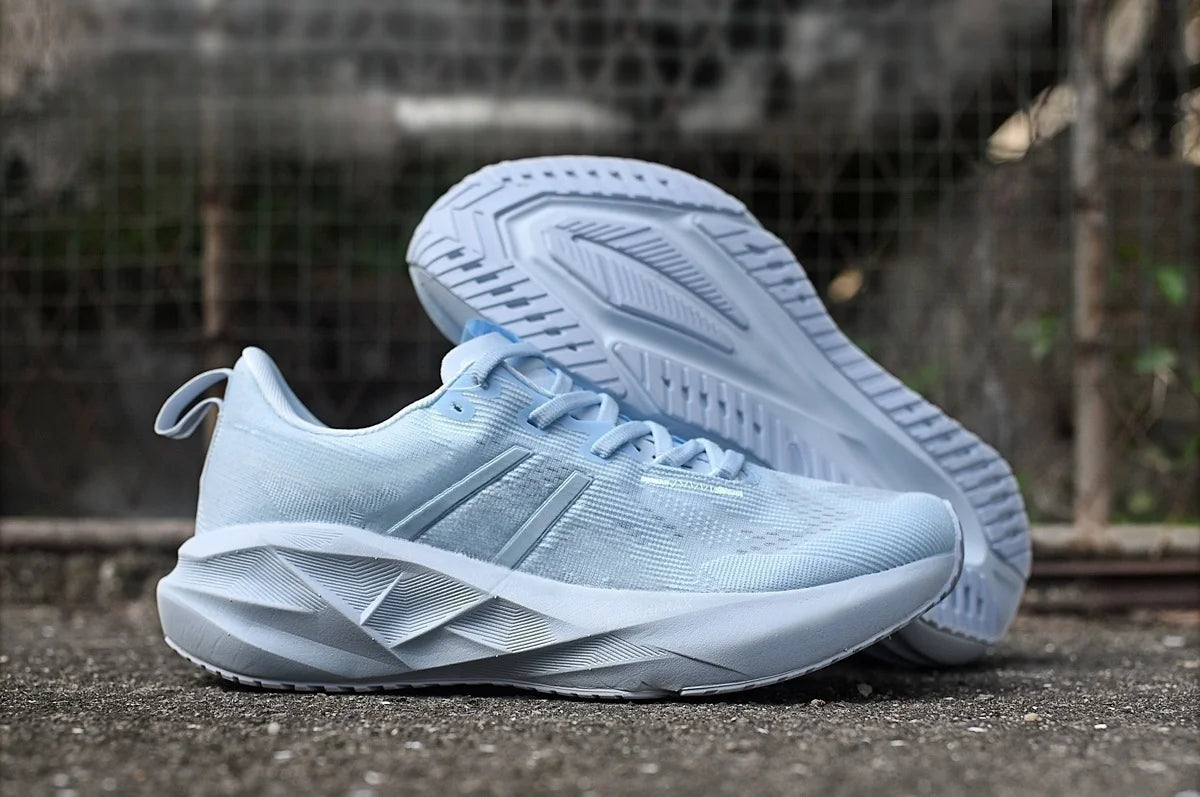 New 2026 men's and women's sports training shoes stable and breathable running shoes casual sports Asics Shoes