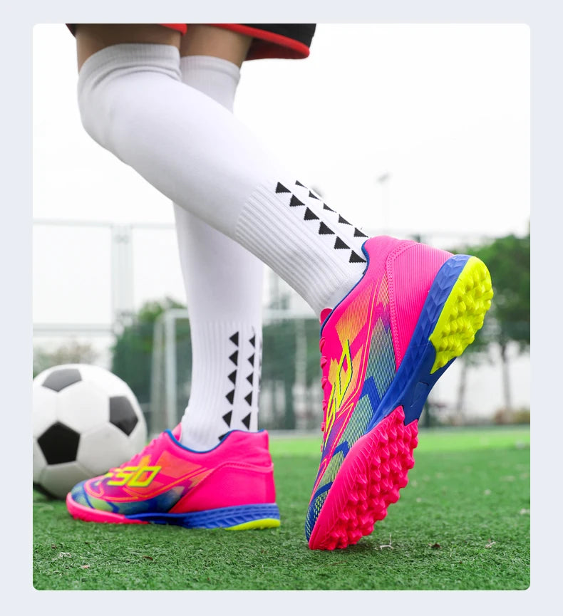 New Men Soccer Shoes Unisex Sneakers Hot Sale Football Boots Professional High-quality Futsal Ultralight Women TF/FG Cleats