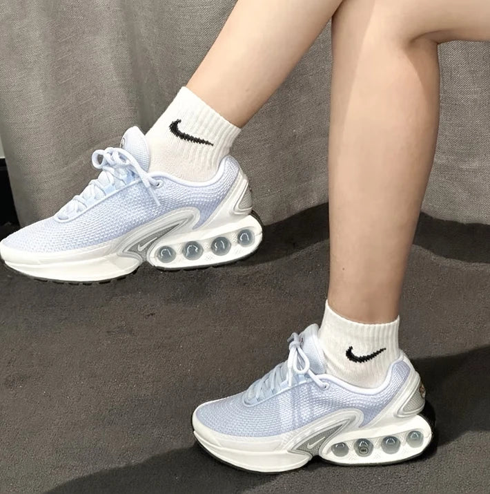 Nike Air Cushion Cushioning, Rebound, and Durability Training Women's Running Shoes, New Air Max Dn High Grip Comfort Fitness Sports Running Shoes, Retro Thick-Soled Dad Shoes, Shock-Absorbing Running Shoes, Recommended with