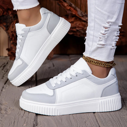 ZERJER Baskets unisexes, nouvelle collection, grandes tailles, chaussures de sport rétro classiques pour hommes, chaussures de skate, chaussures de tennis blanches à semelle épaisse, couleur unie