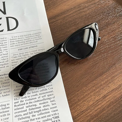 Korean Fashion Cat Eye Sunglasses Women Men Retro Style  Eyewear