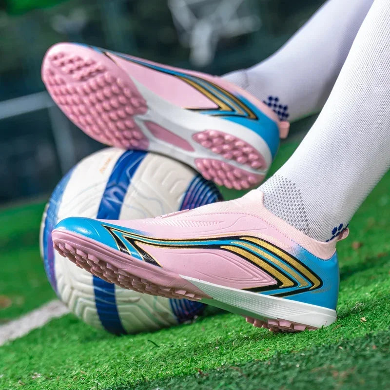 Nouvelles chaussures de football pour hommes, baskets de match, chaussures de futsal antidérapantes, crampons pour terrain en herbe, chaussures de football d'intérieur, légères, de haute qualité, pour l'extérieur
