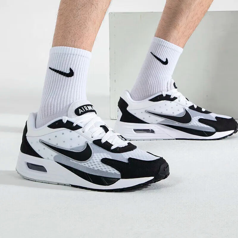 Nike Rear-Cushioning Visible Air Cushion Soft-Soled Outdoor Men's Running Shoes, New Lightweight and Comfortable Everyday Walking and Sports Running Shoes, Air Max Solo Series Fashionable Black and White Panda Color Versatile