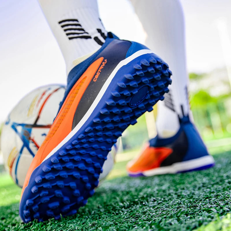 New Men Soccer Shoes Professional Society Turf Training Football Field Boots Non-Slip TF/FG Indoor Football Shoes 32-45