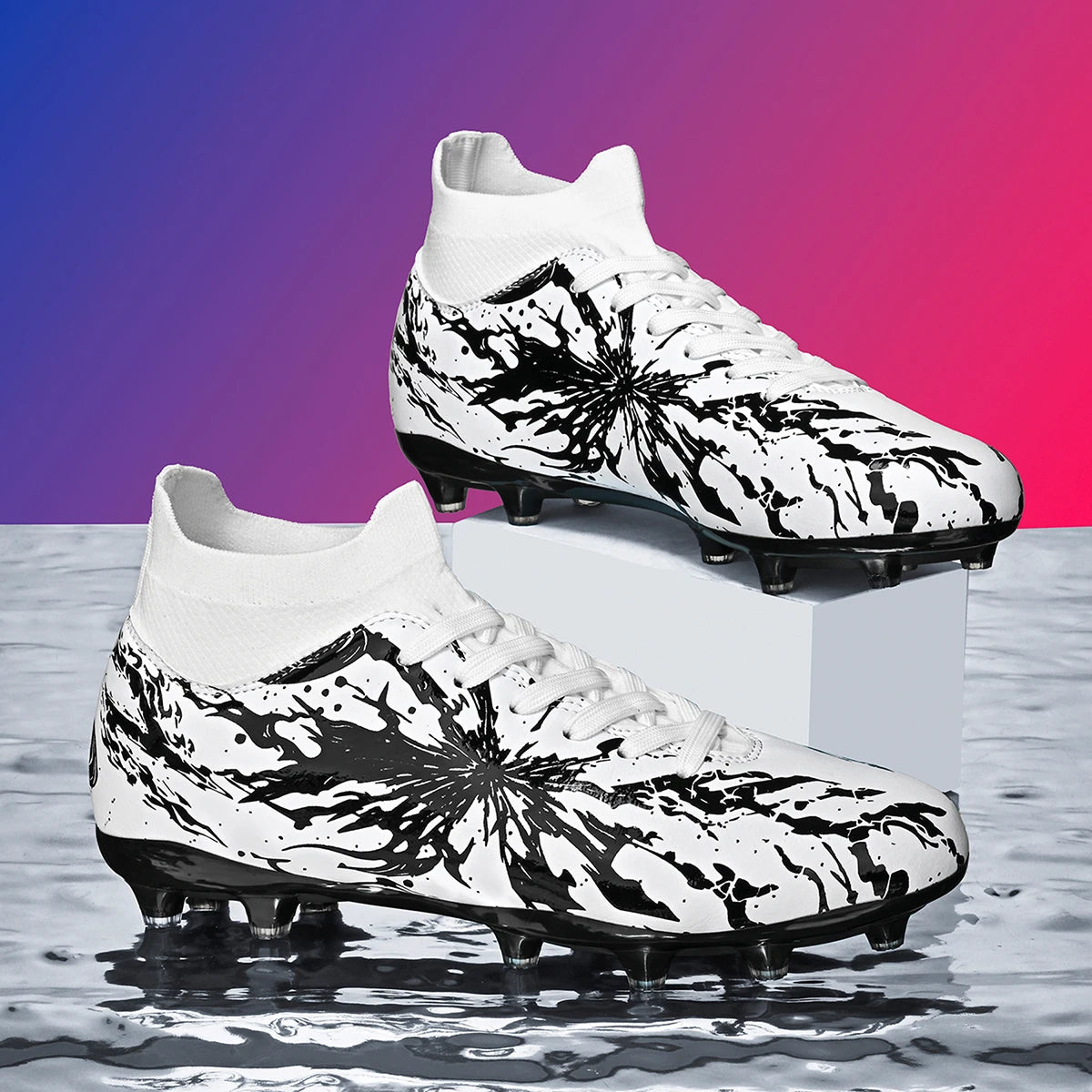 Chaussures de football pour hommes, modèle AG FG, design aérodynamique et léger, excellente adhérence, idéales pour les entraînements quotidiens sur gazon et les matchs de l’équipe de football scolaire.