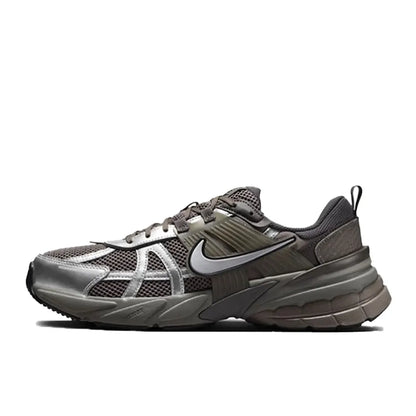 Nike V2K Run Retro Running Shoes Comfortable cushioning and durable construction Unisex everyday casual style HQ3445-222