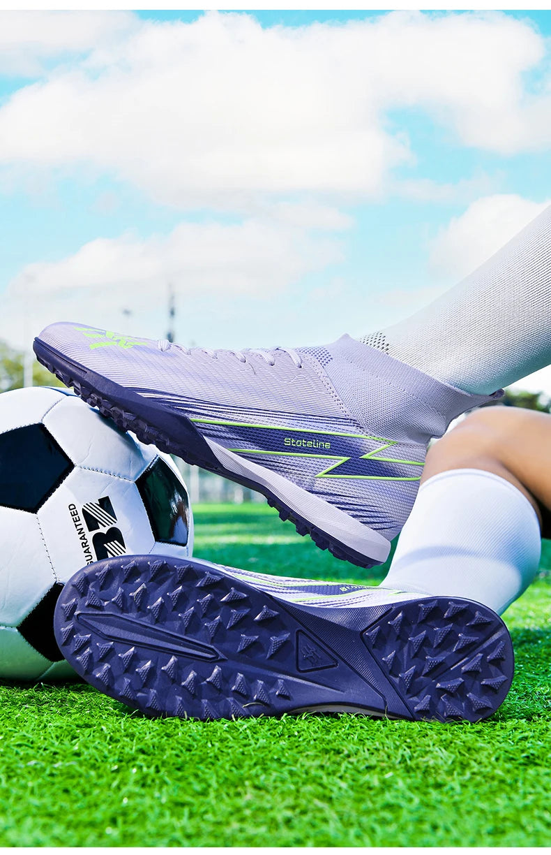 Nouvelles chaussures de football pour hommes, chaussures de match montantes, chaussures de futsal de haute qualité, chaussures de football d'intérieur antidérapantes, baskets d'extérieur, crampons pour gazon, meilleures v
