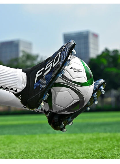 Nouvelles chaussures de football pour hommes, chaussures de soccer ultralégères, crampons, chaussures de futsal unisexes de haute qualité, vente chaude, baskets professionnelles TF/FG