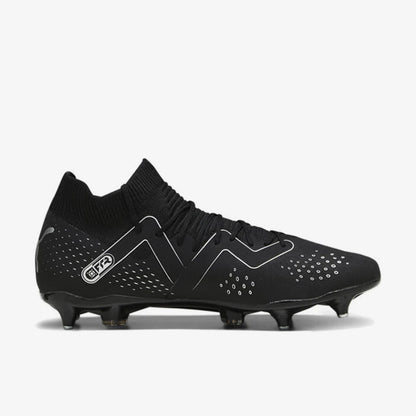 Chaussures de football Puma authentiques pour hommes, style sportif, design rétro simple et durable, modèle 107369-02.