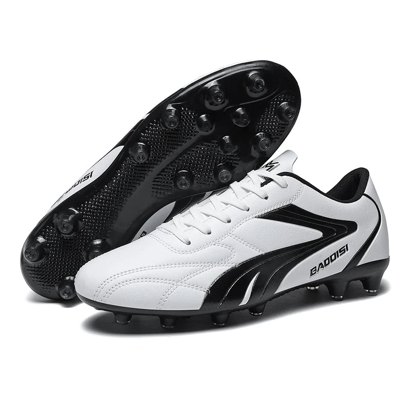 Men Soccer Shoes Breathable Football Boots Futsal Ultralight Professional Training Sneakers Unisex Grass Cleats Match Sport