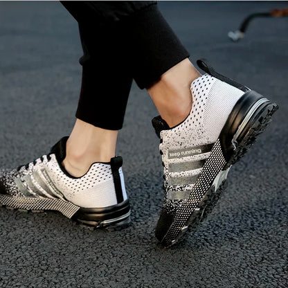 Men's and Women's Flats Fashion Casual Sneakers Couple Walking Shoes Plus Size 36-48 Breathable Fitness Running Shoes Men Shoes