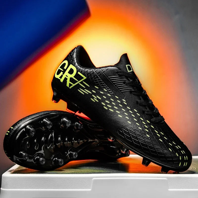 Low Cut Football Cleats Adopting Long TF Studs, Wear-resistant And Flexible, Suitable For Outdoor Field Sports