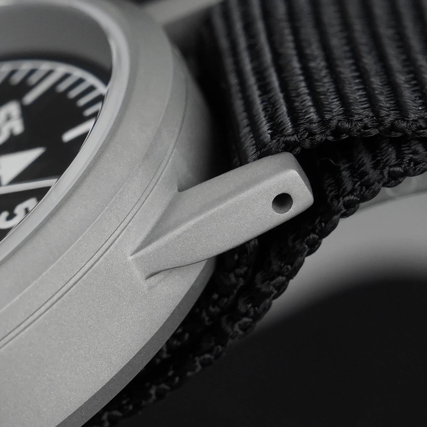 militado ML10 Quartz Watch VH31 Sweeping Second Movement 316L sandblasted coating Sapphire BGW9 Luminous 100m Waterproof Watch
