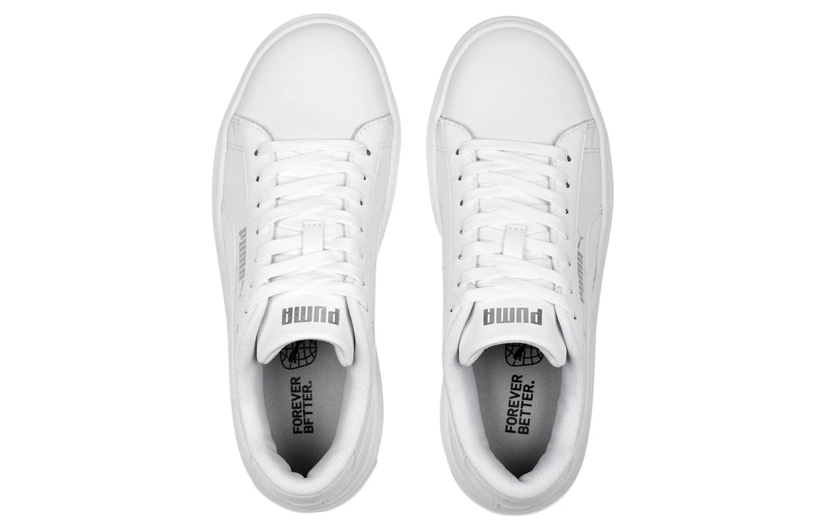 Baskets Puma Smash Platform v3, modèle blanc et argenté, 390758-01.