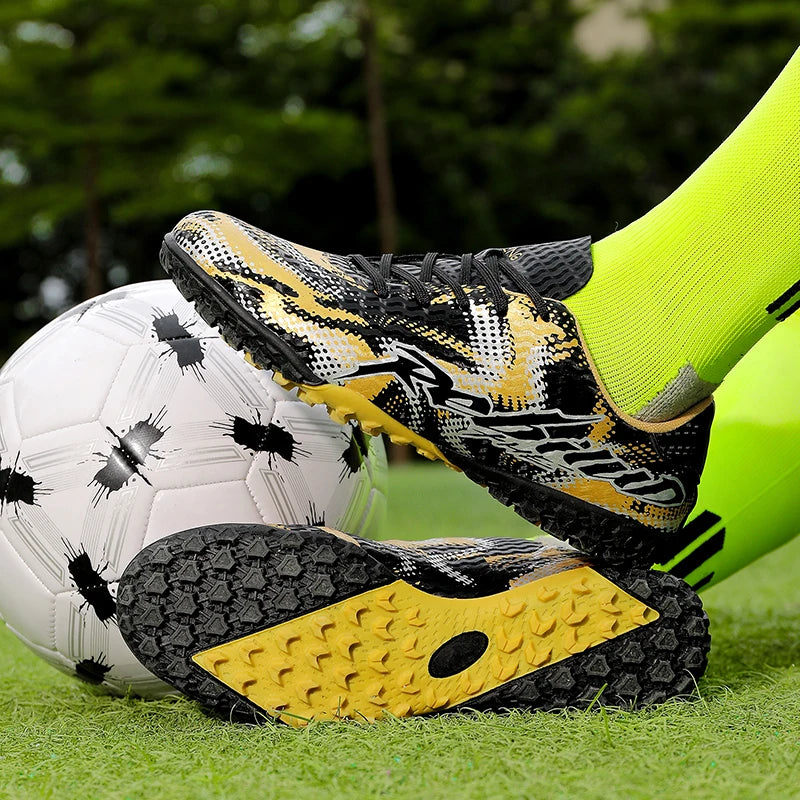 Nouvelles chaussures de football pour hommes, crampons FG, pointes longues TF, crampons pour terrain synthétique, chaussures de football Yonug, antidérapantes, unisexes, pour entraînement et match sur gazon extérieur
