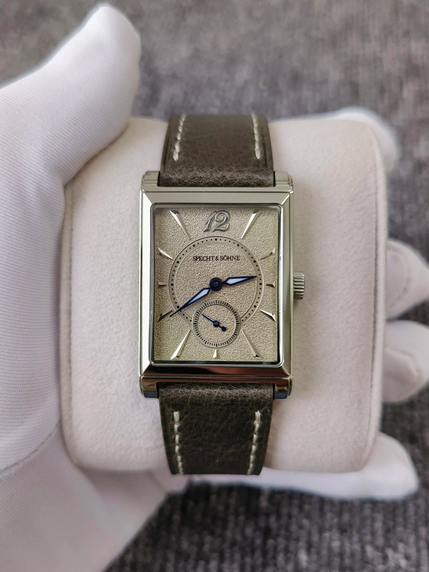 2026 Specht&Söhne Ultra Thin 7.5mm Rectangular Watch Japan Quartz Movt Small Seconds Sandblasted Dial Grey Leather Strap Watch