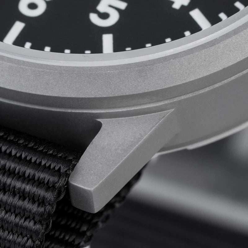 militado ML10 Quartz Watch VH31 Sweeping Second Movement 316L sandblasted coating Sapphire BGW9 Luminous 100m Waterproof Watch