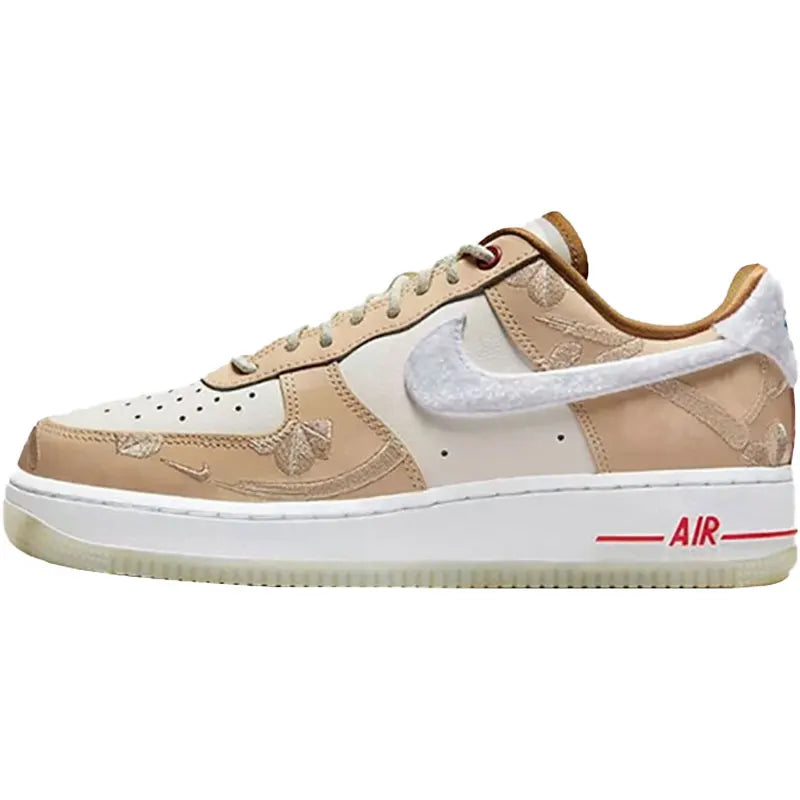 Scarpe da skate sportive da donna Nike autentiche AIR FORCE 1 '07 LX FD4341-101