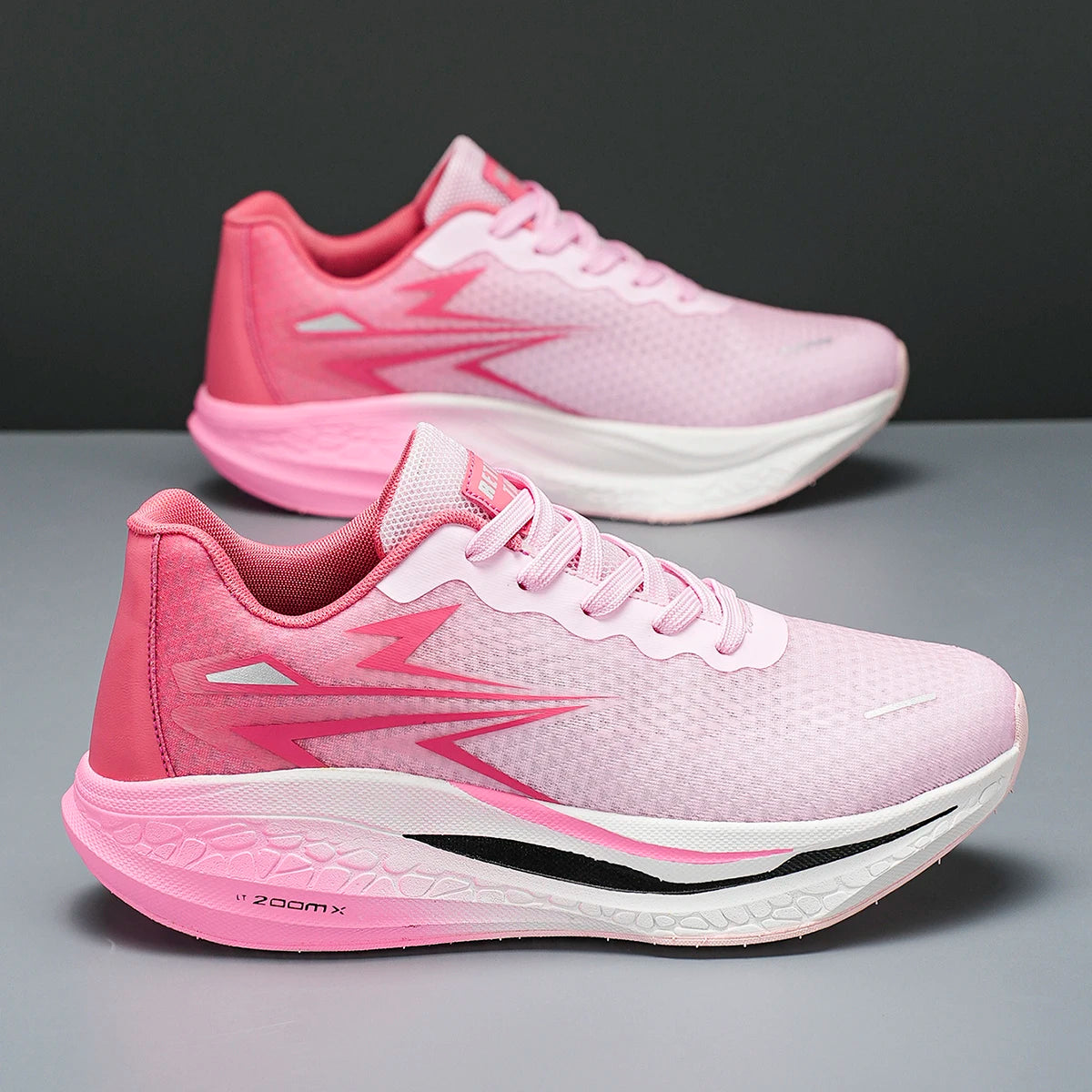 Mens Running Shoes 2025 New Breathe Mesh Cushioned Sneakers Fashion Outdoor Sports Casual Tennis Shoes for Men