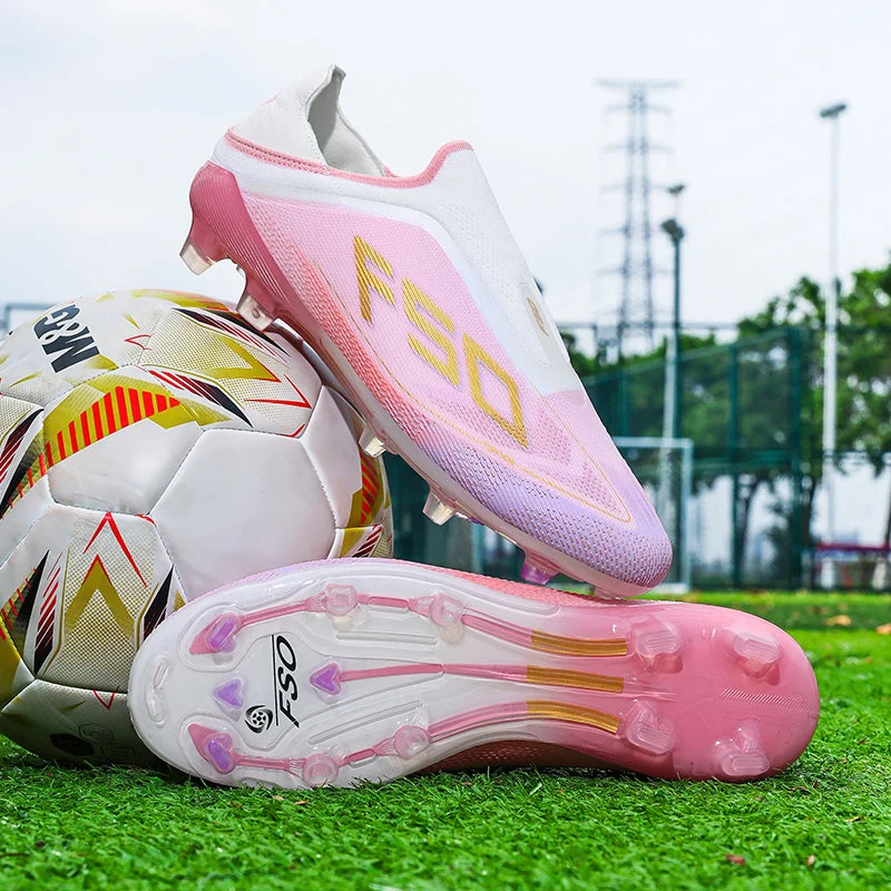Nouvelles chaussures de football pour hommes, crampons antidérapants pour garçons, baskets de match de haute qualité, modèle montant léger, idéales pour l'extérieur, très vendues