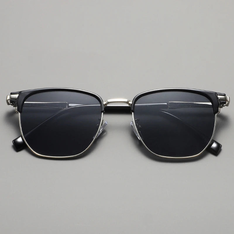 New Arrival Vintage Square Sunglasses Women Men Metal Frame Sun Glasses Female Eyewear Sunglasses for Male Female Eyeglasses