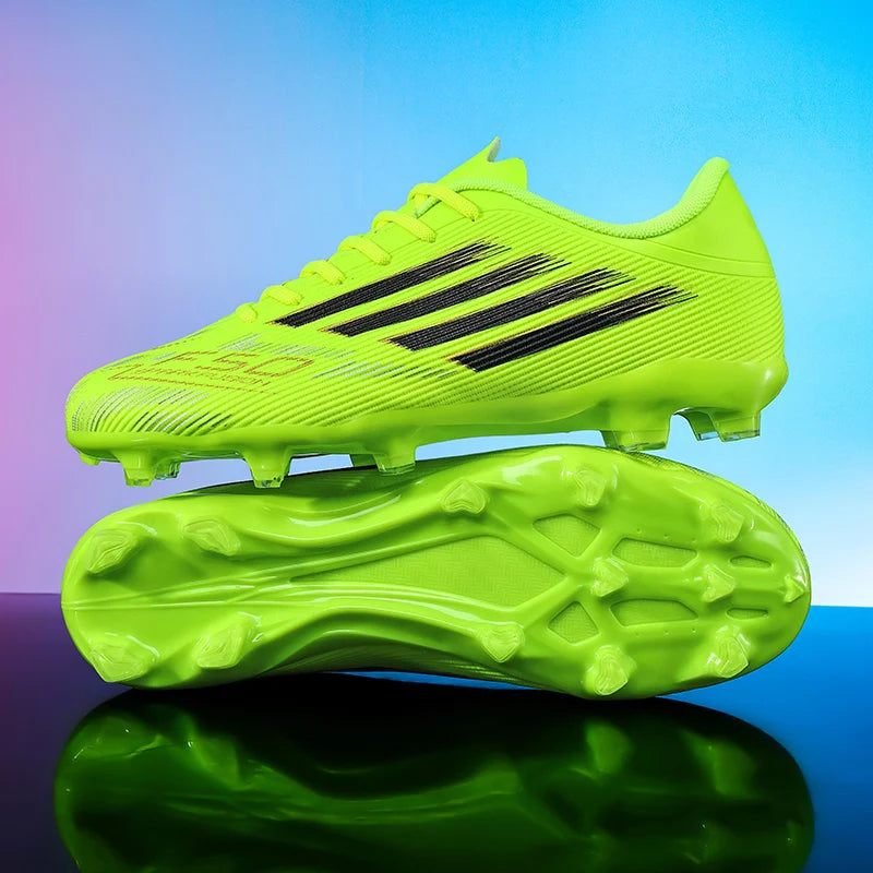 Chaussures de football pour hommes FG/AG pour terrain ferme, légères, à lacets, antidérapantes, professionnelles, pour adultes, pour la compétition en extérieur.